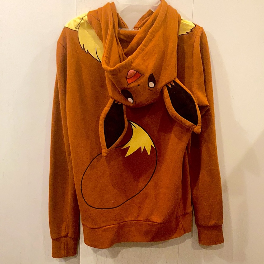 Eevee Pokémon zip-up hoodie